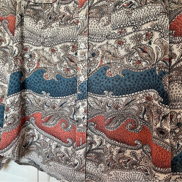 BCBG Sheer Blouse - Picture 4 of 6